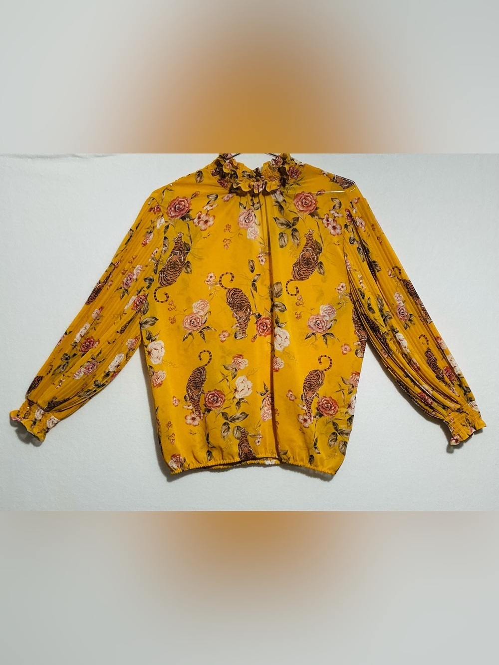 🐯 Soho New York Floral Tiger Blouse - Size M - Picture 2 of 7
